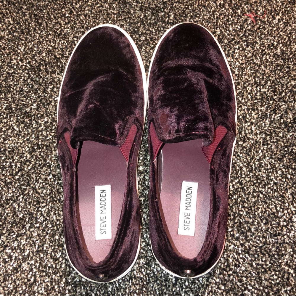 Steve Madden Sneakers